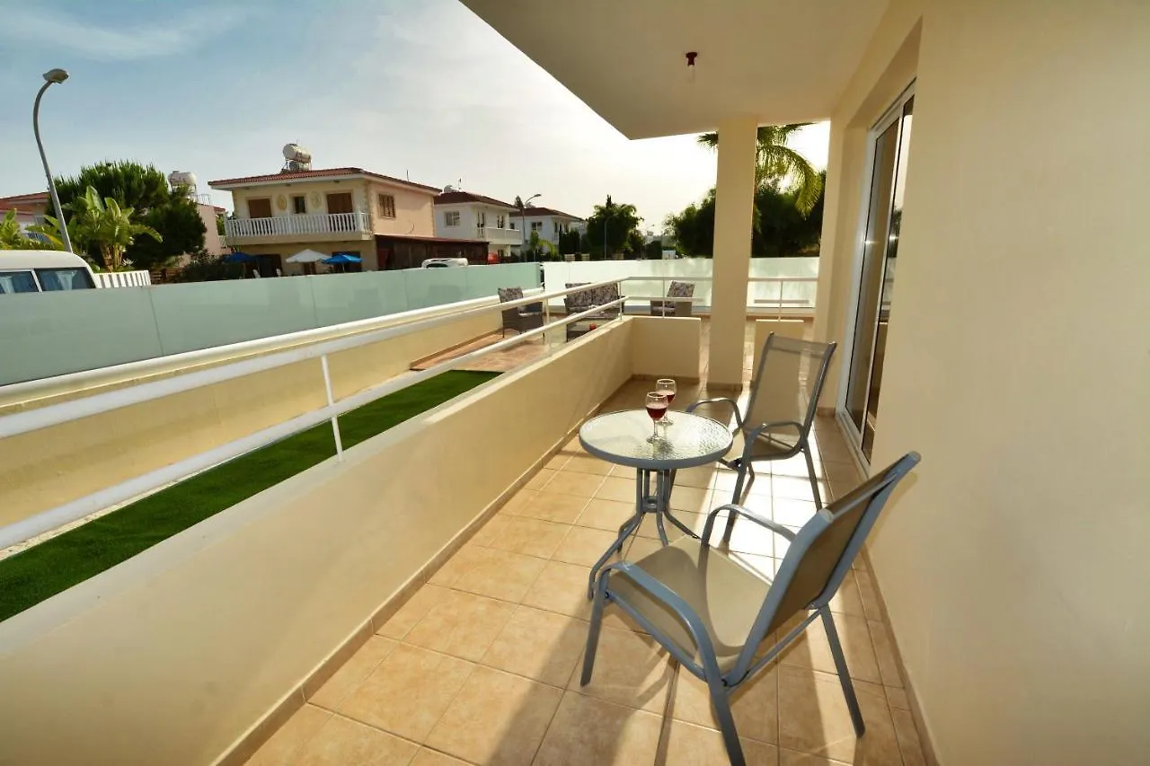 Nissi Martha Apartment Ayia Napa